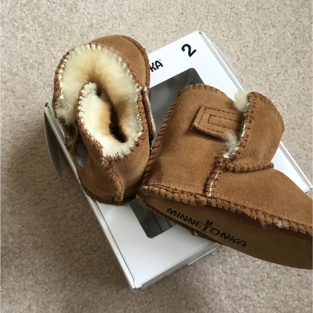 NIB InFants Sheep Skin Bootie Golden Tan